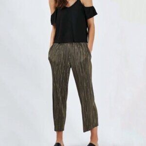 ASOS Topshop Plisse Cropped Culottes Trousers Pants in Olive Green